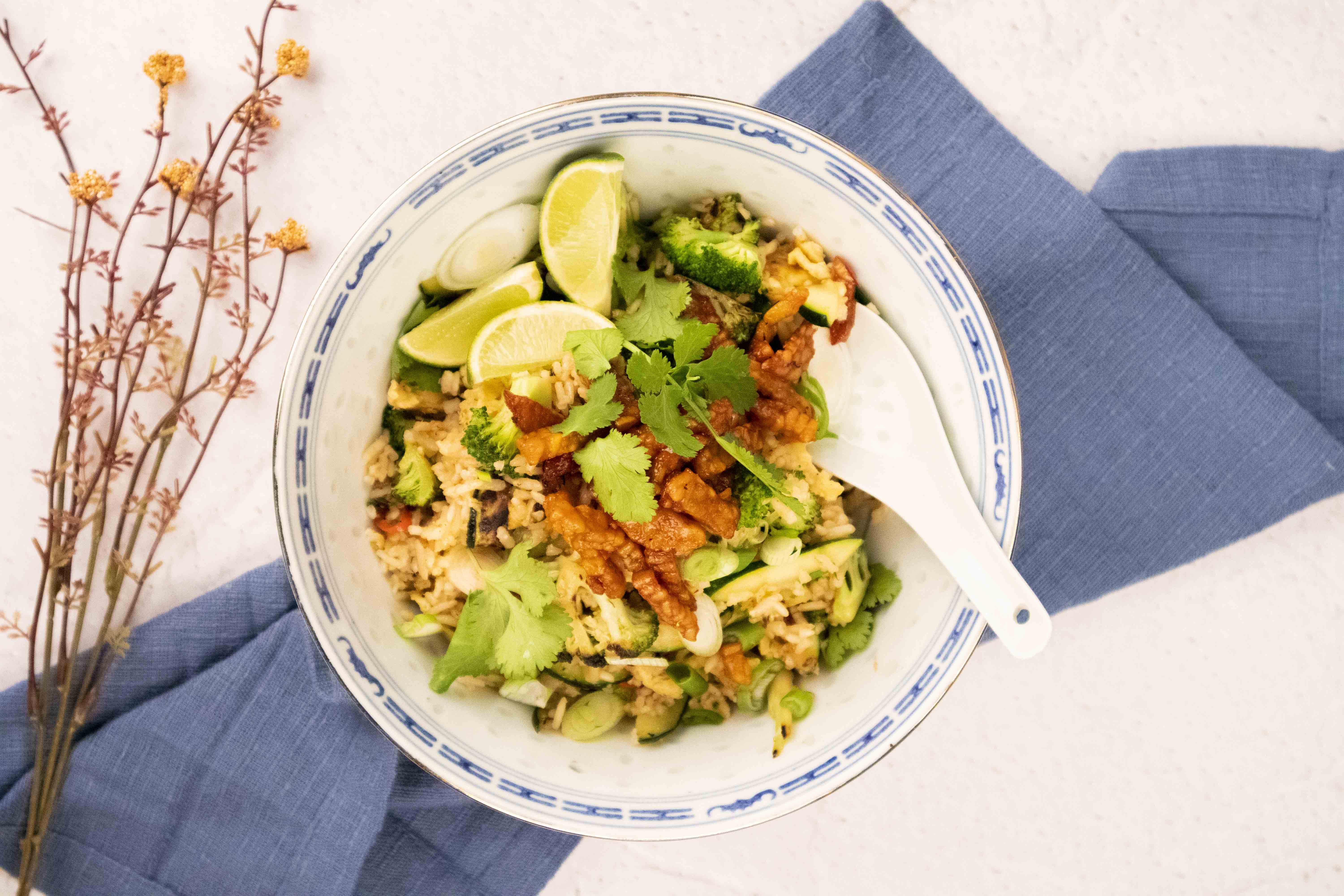 Khao Pad met broccoli