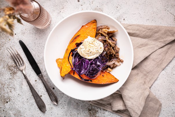 Loaded Sweet Potato met gekruid gehakt