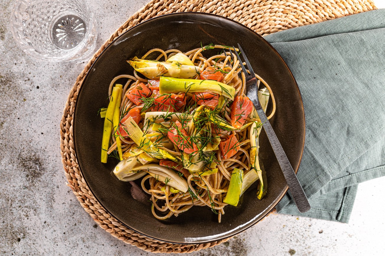 Pasta met gerookte zalm en mosterd-dille saus