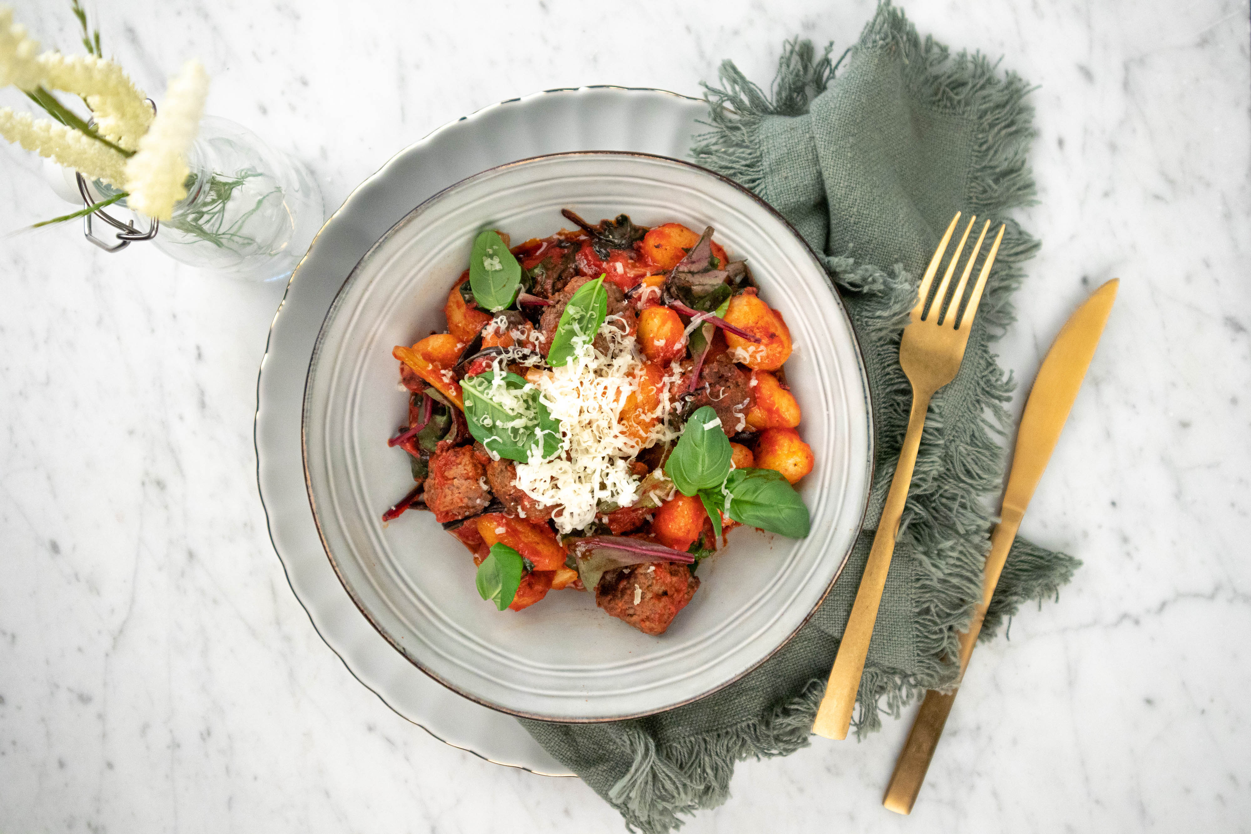 Gnocchi met snijbiet en gehaktballetjes