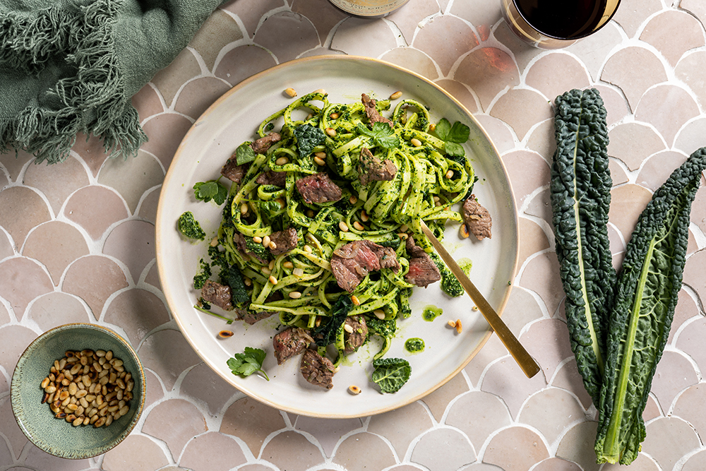 GEMAK VVV | Tagliatelle met pesto van cavolo nero