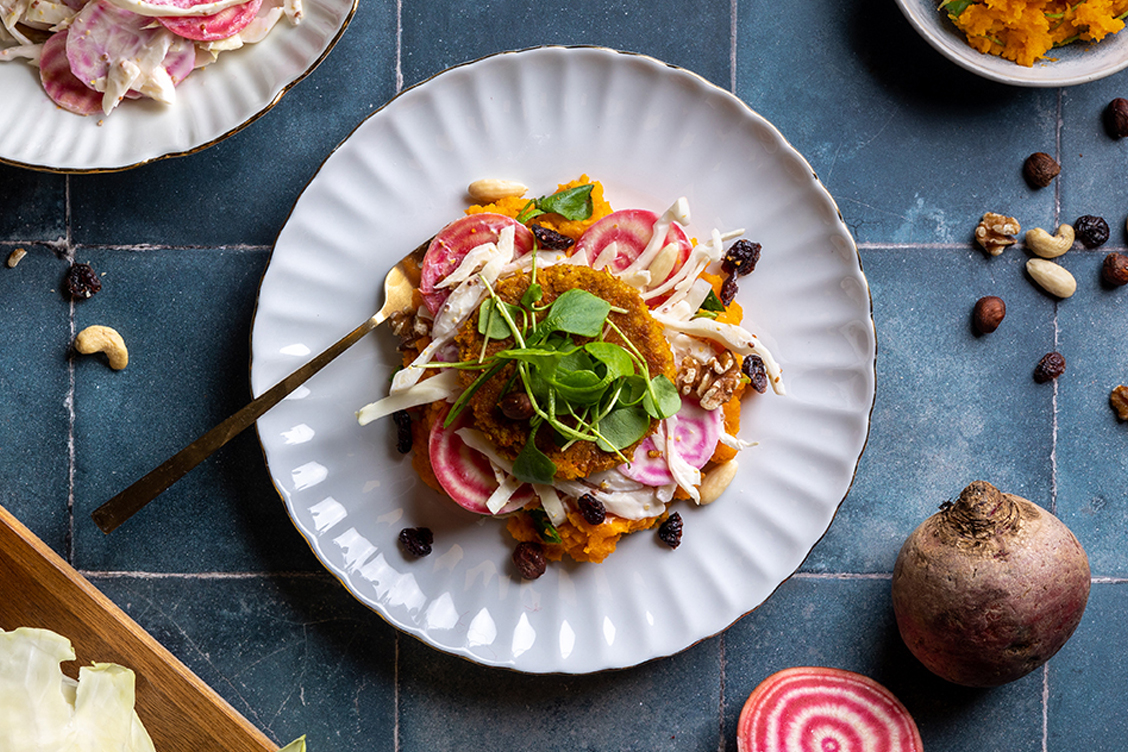 GEMAK VEGA | Pompoenburger met zoete aardappelpuree
