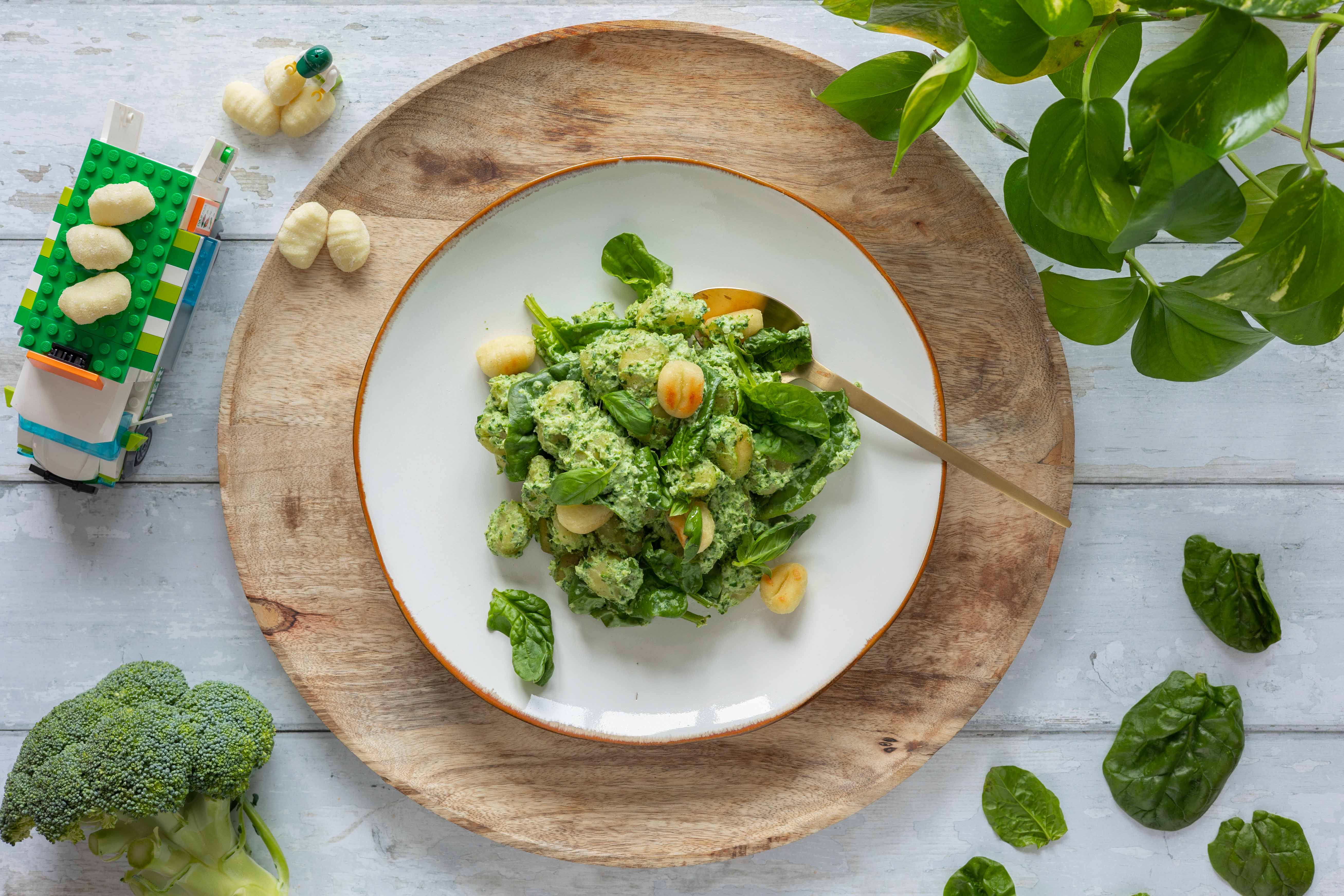 Gnocchi met broccoli-spinazie crème