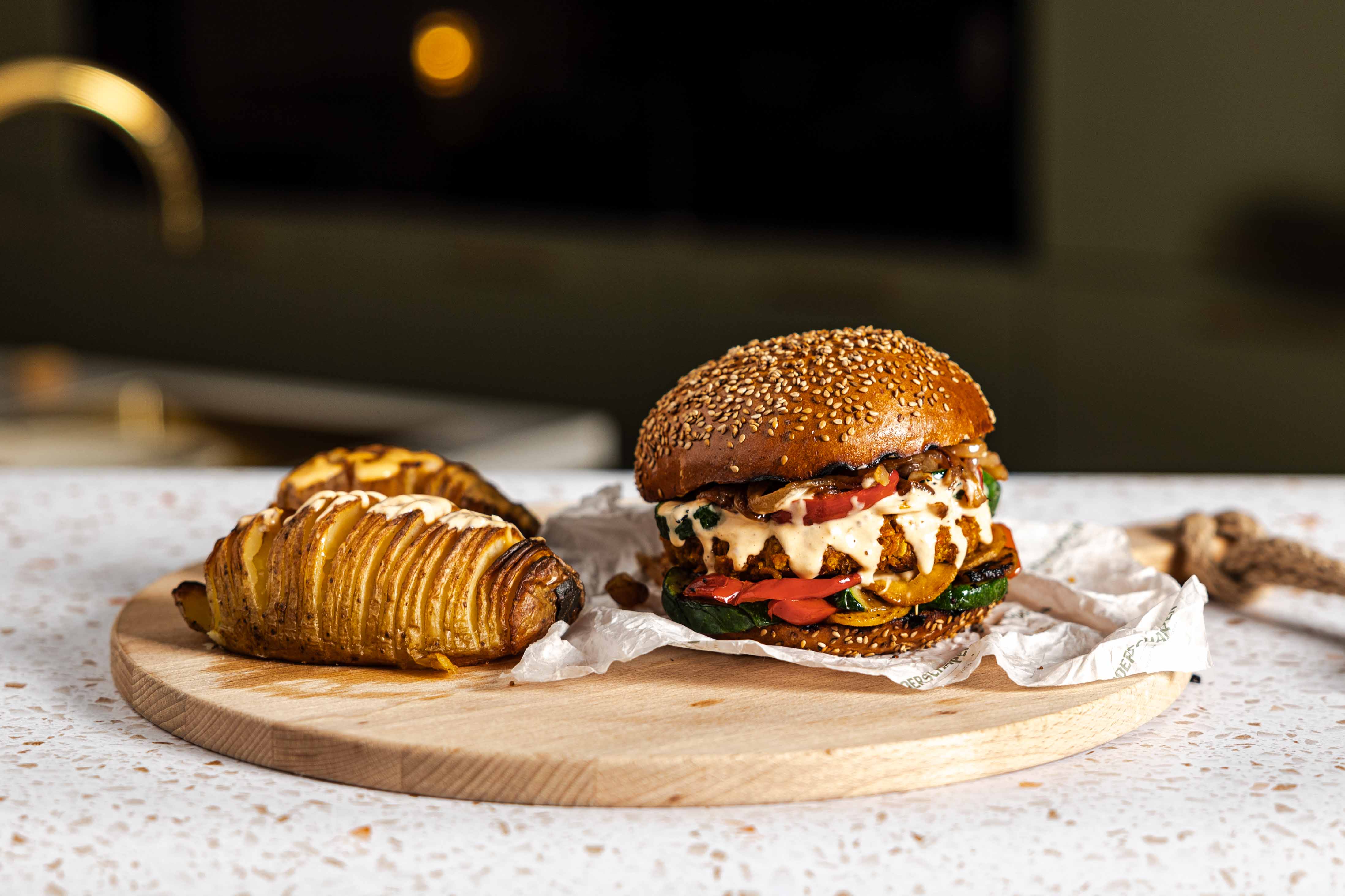 Pompoenburger met gegrilde groenten