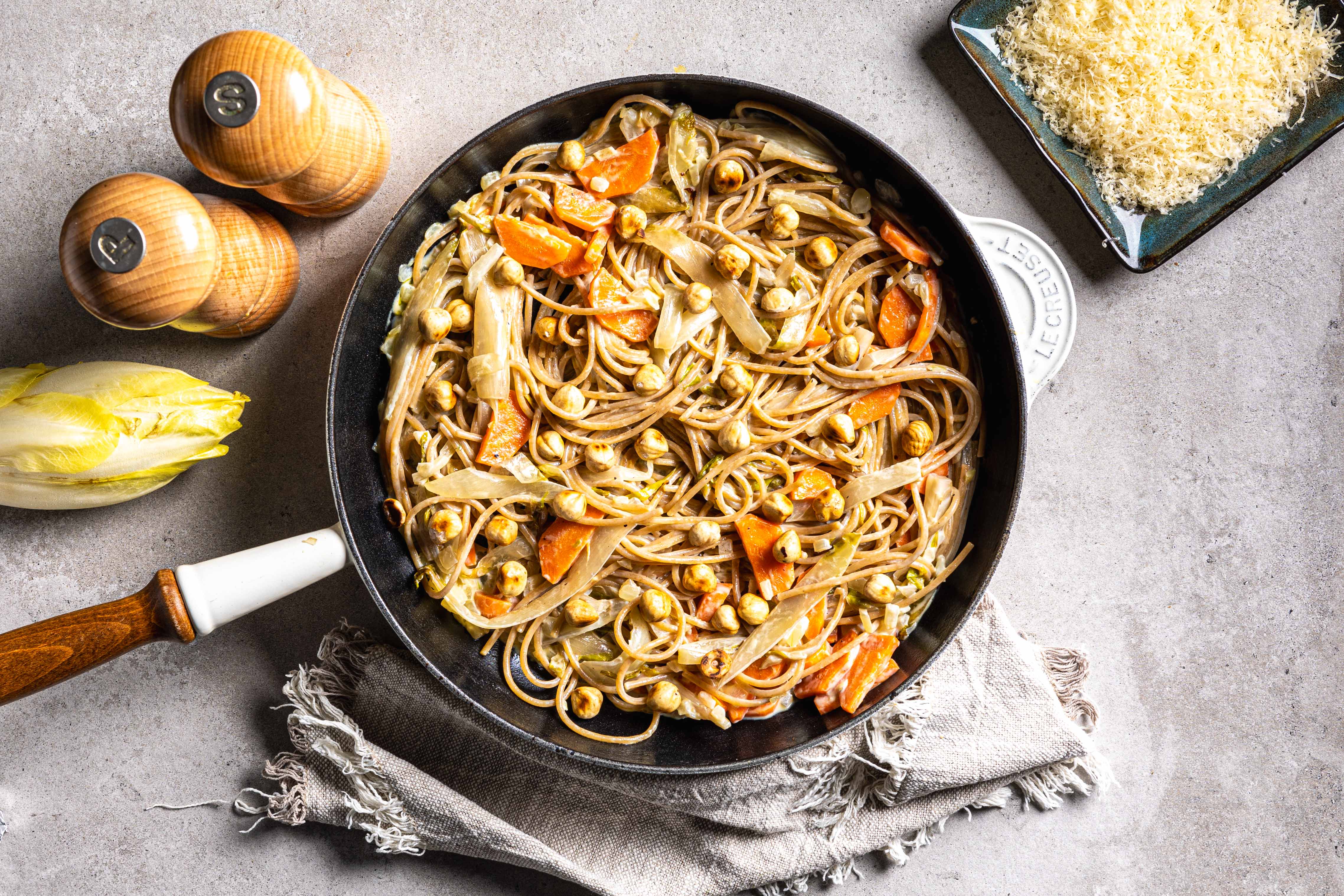 Spaghetti met romige witlof