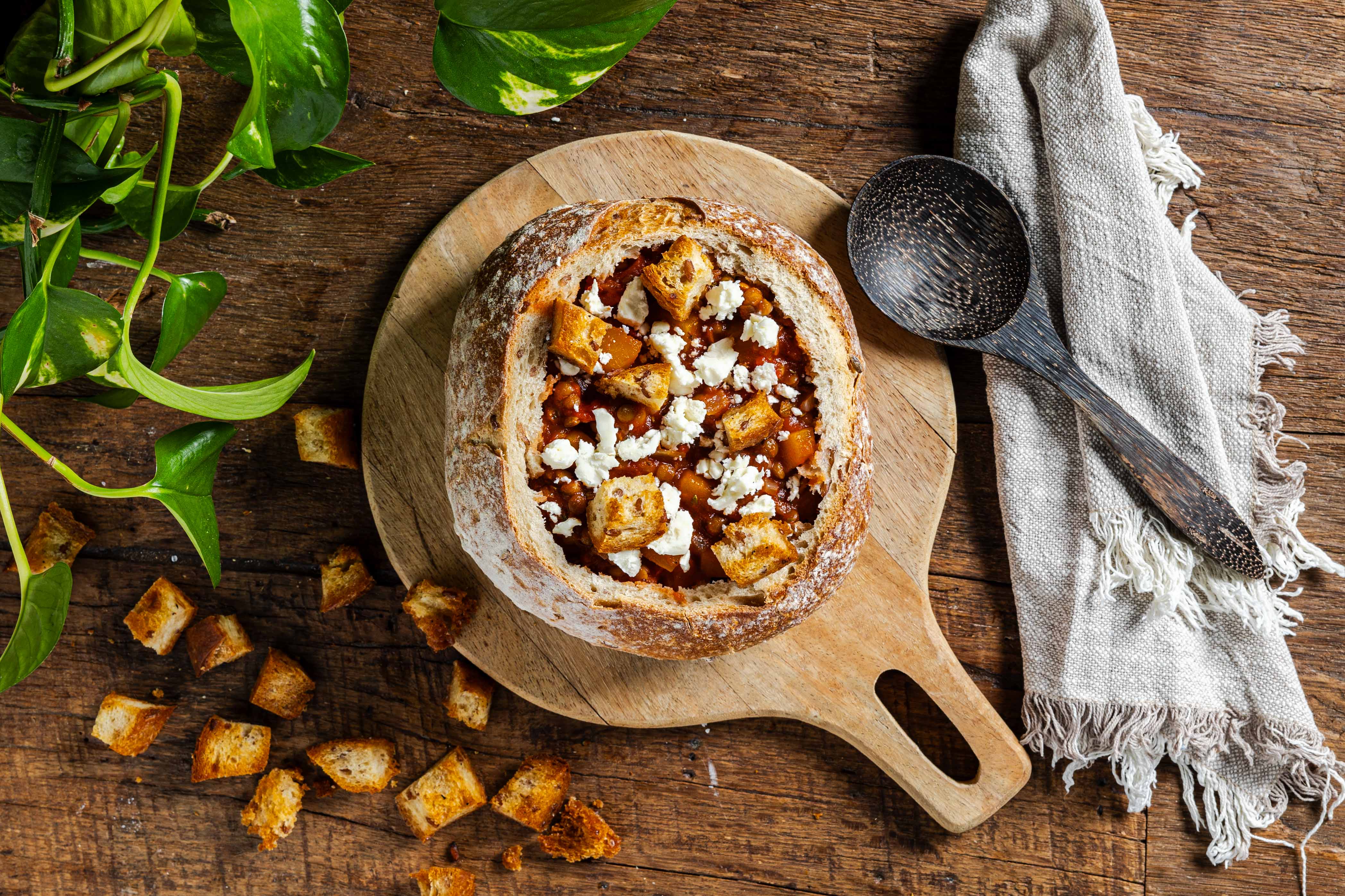 Broodbol met linzen en feta