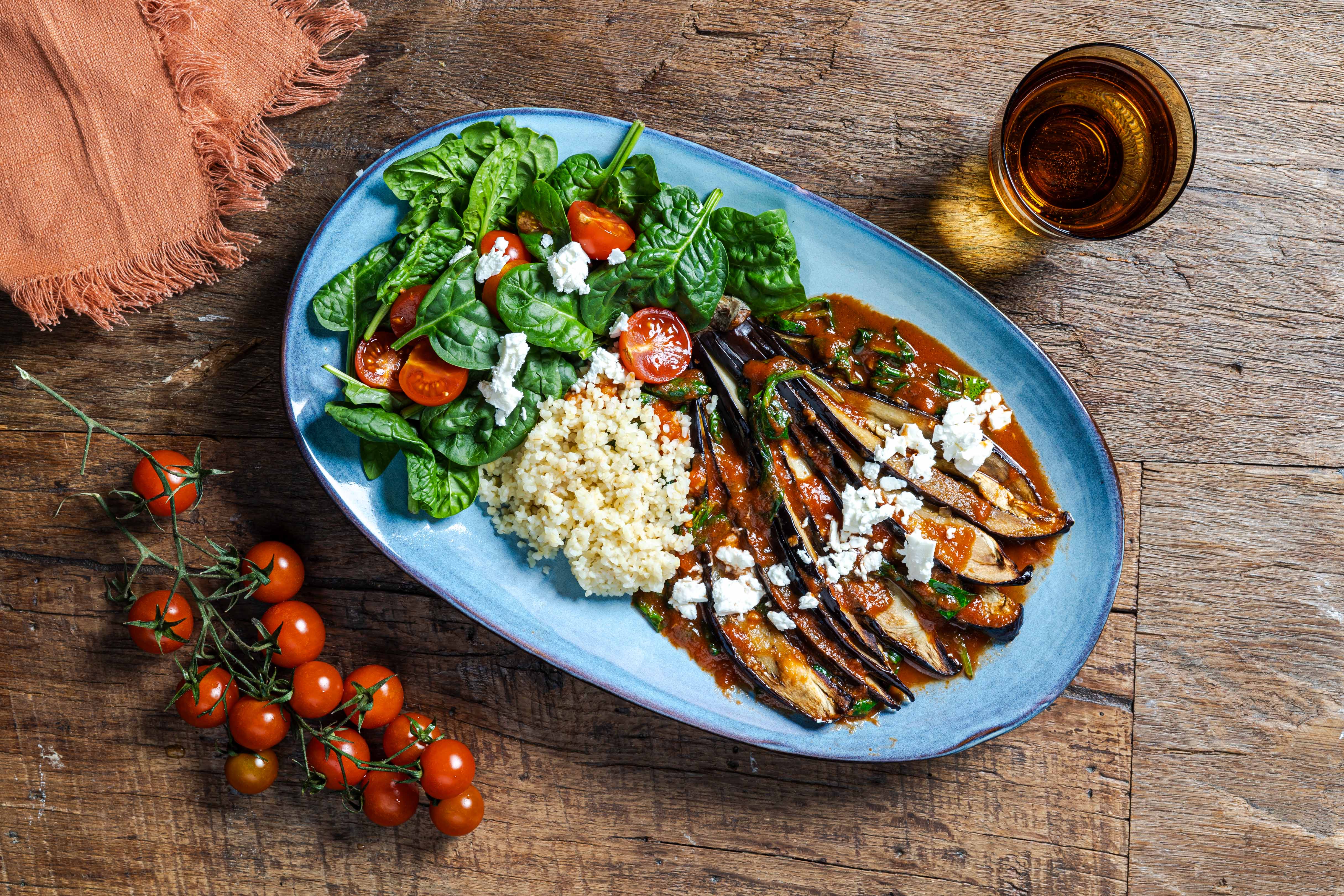 Auberginewaaiers met spinazie