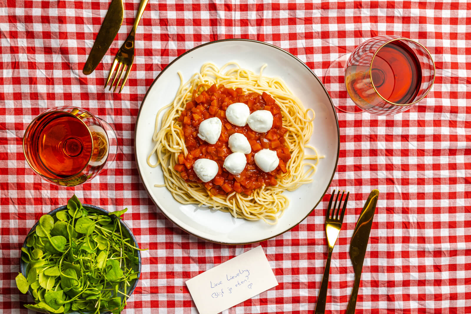 Spaghetti met mozzarellabolletjes