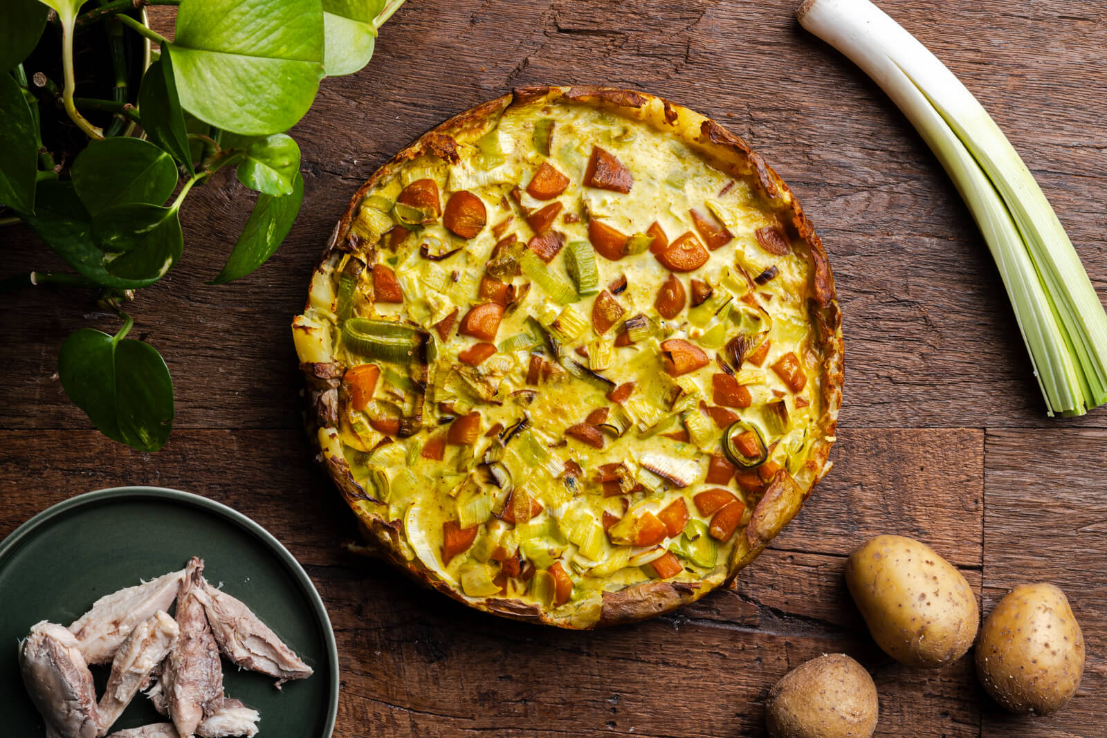 Aardappelquiche met gerookte makreel