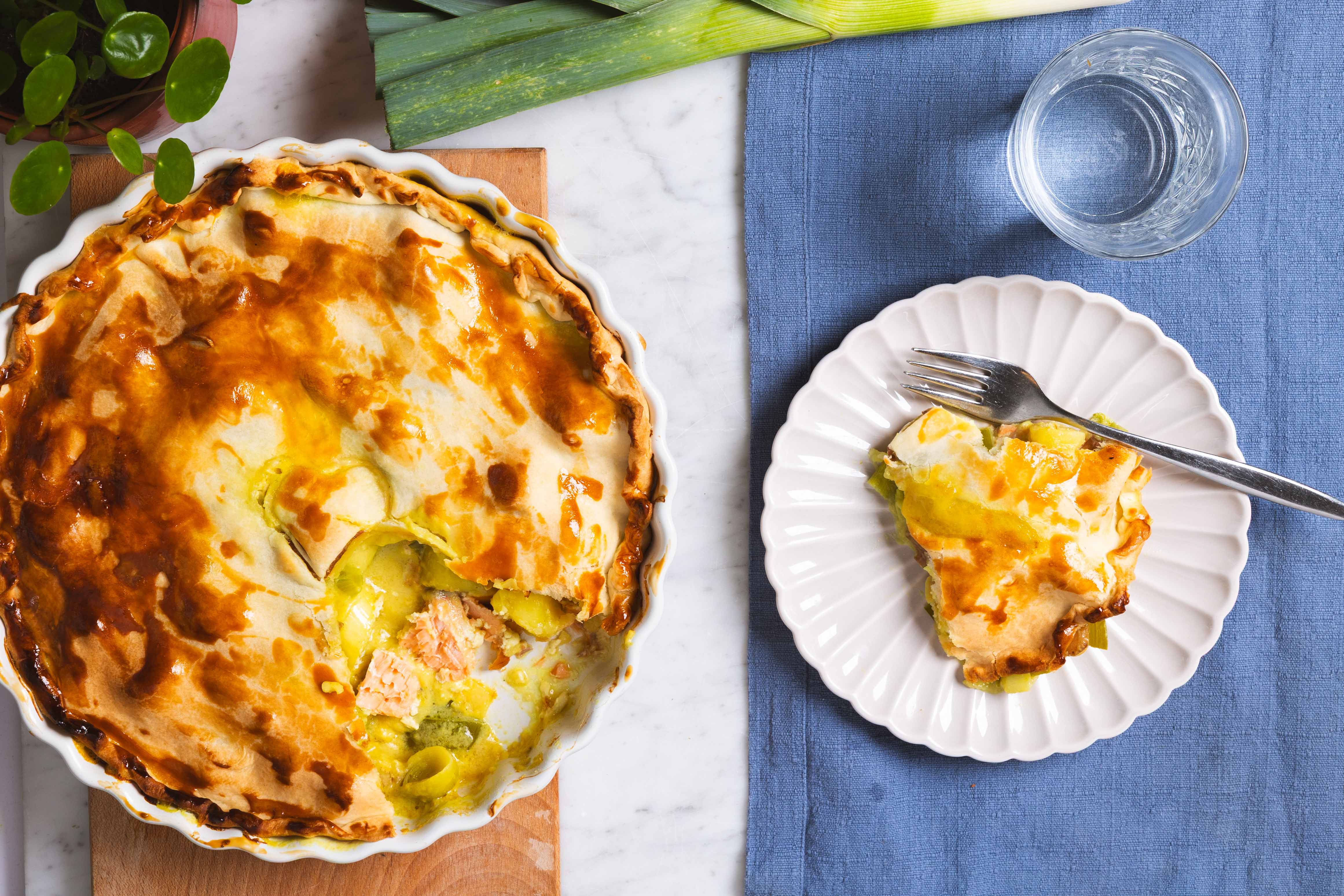 Aardappel-prei-zalm pastei