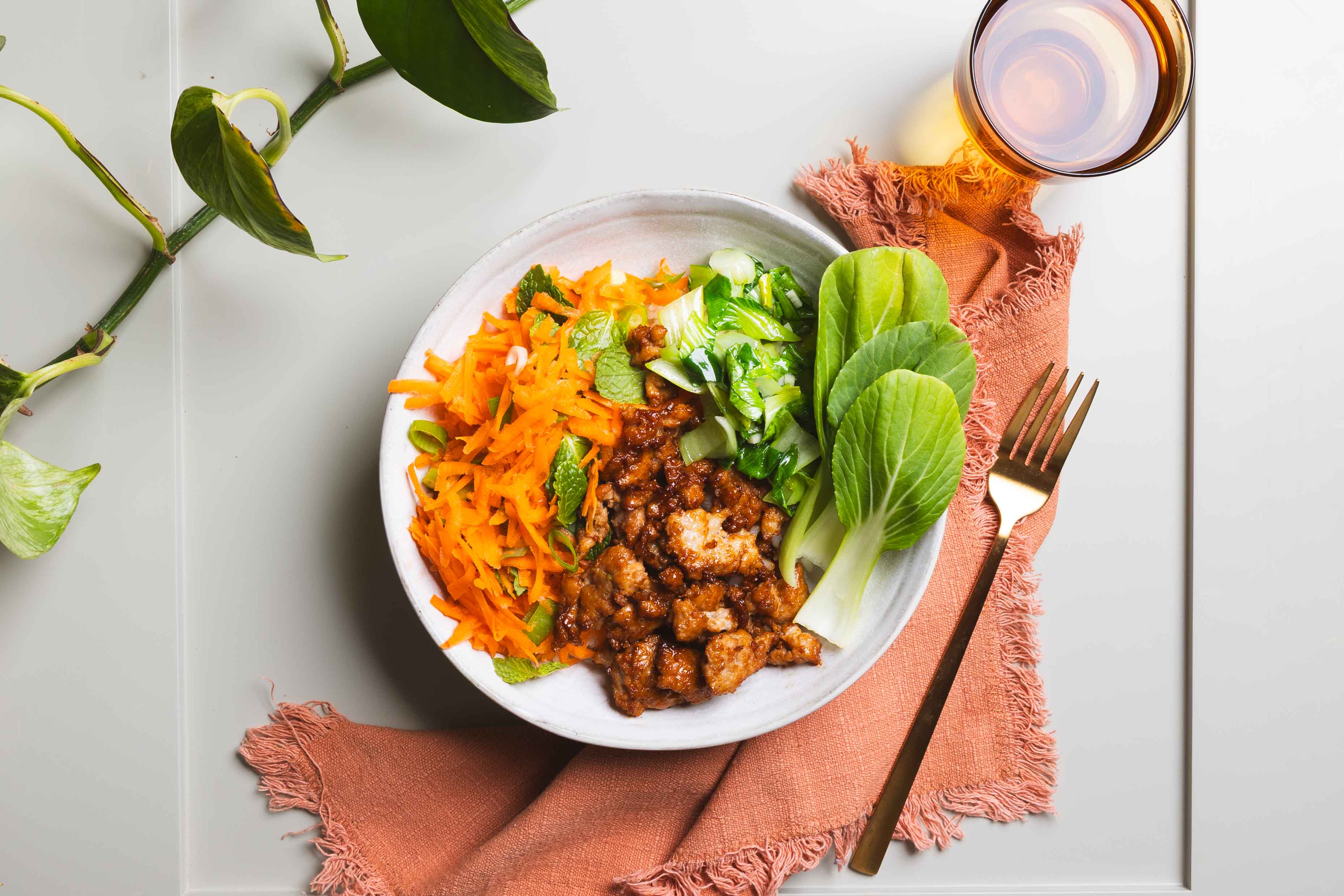 Thaise rijstbowl met kalkoen