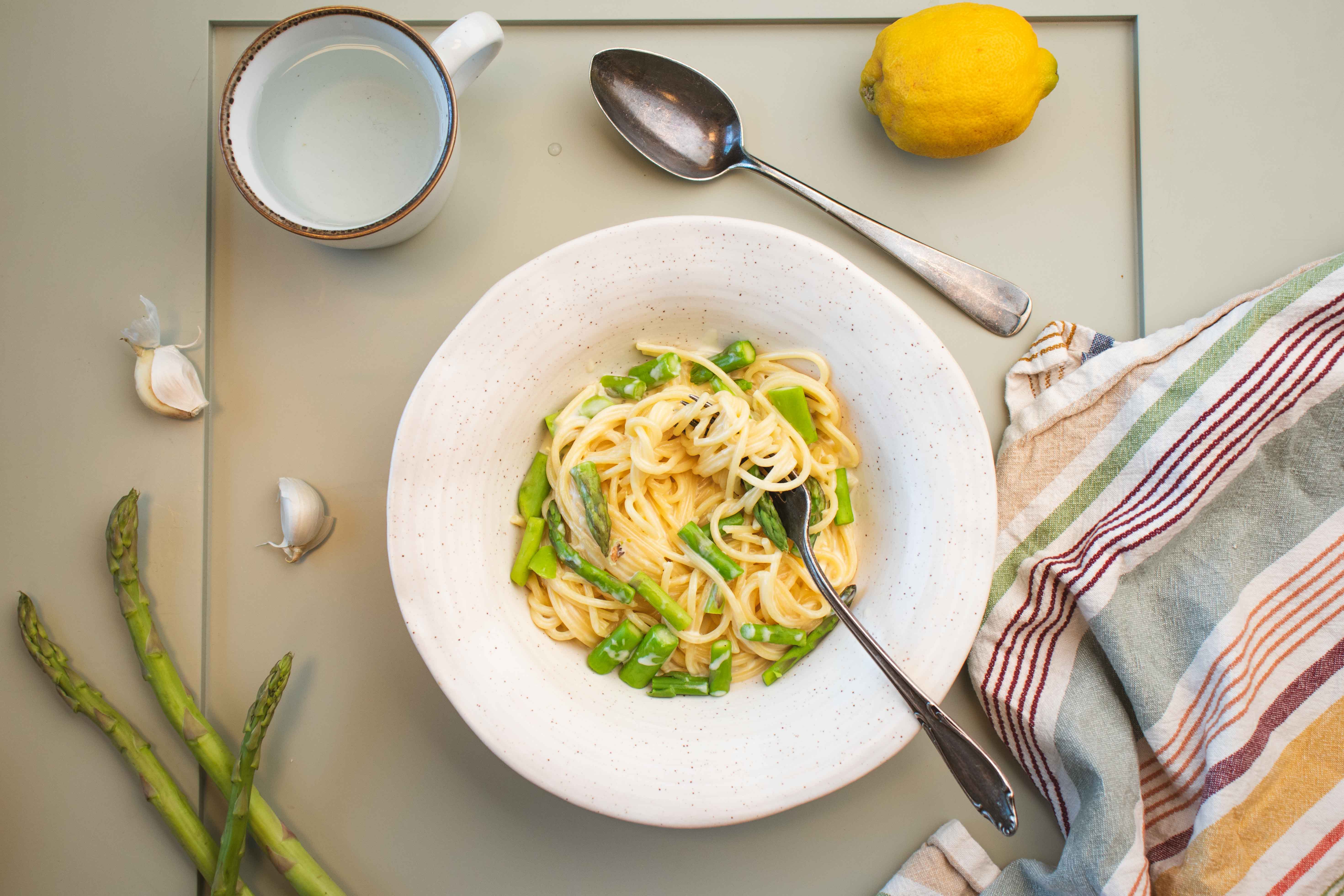 Spaghetti met groene asperges