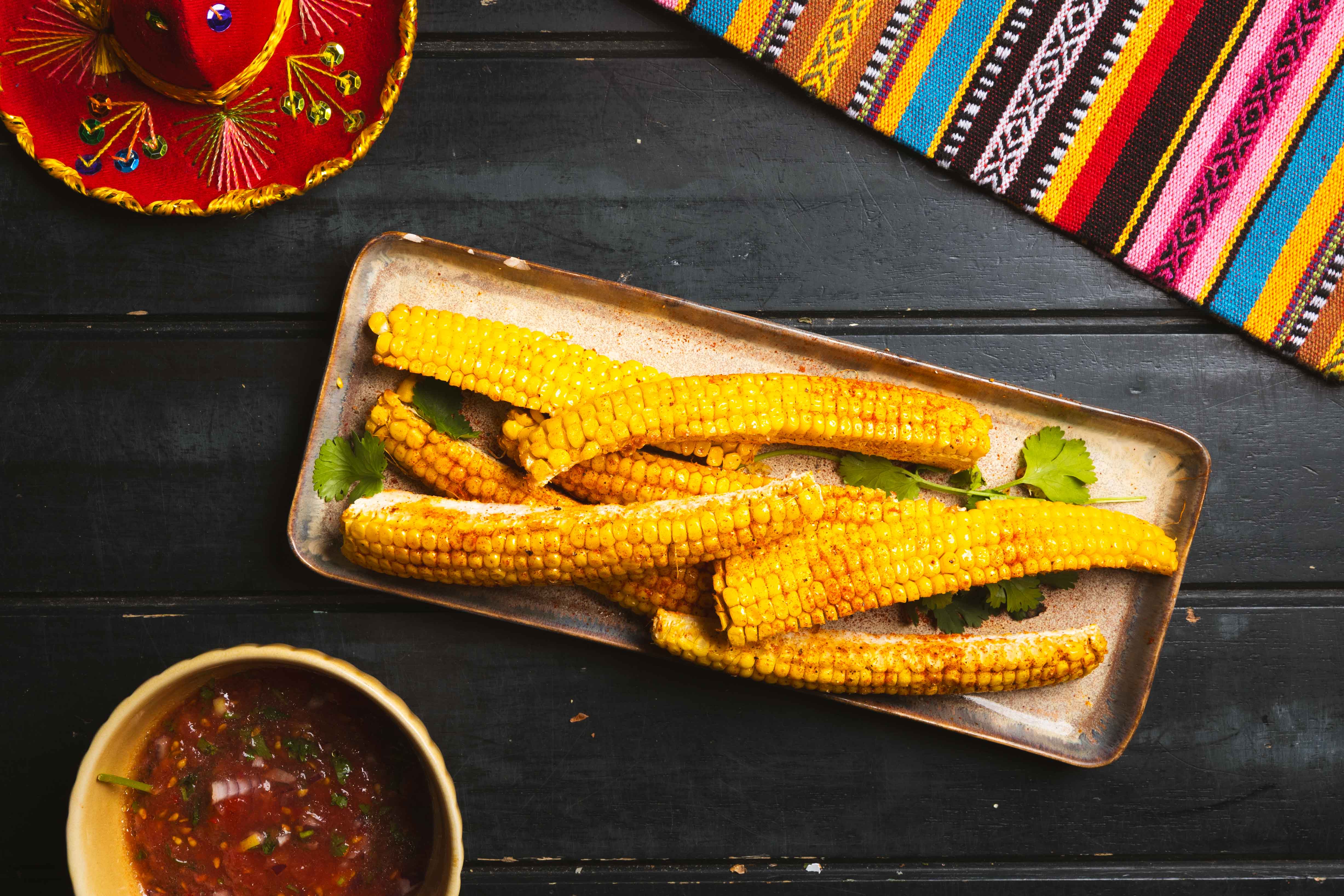 BIJGERECHT: Corn ribs met paprikapoeder